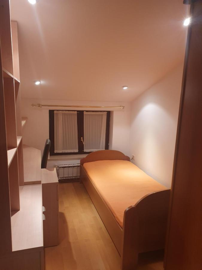 Apartma Aleksandra 안카란 외부 사진